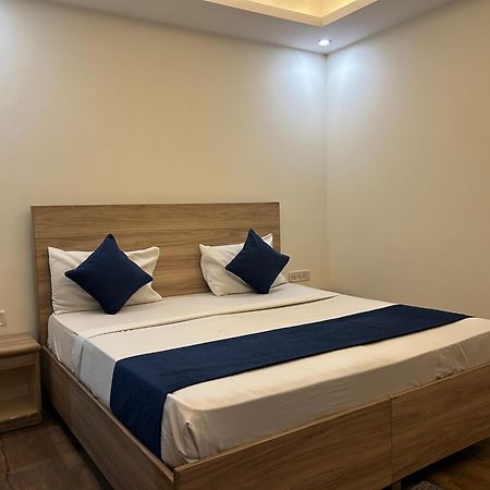 Airport Hotel Golden Bliss Near Delhi Airport New Delhi Extérieur photo